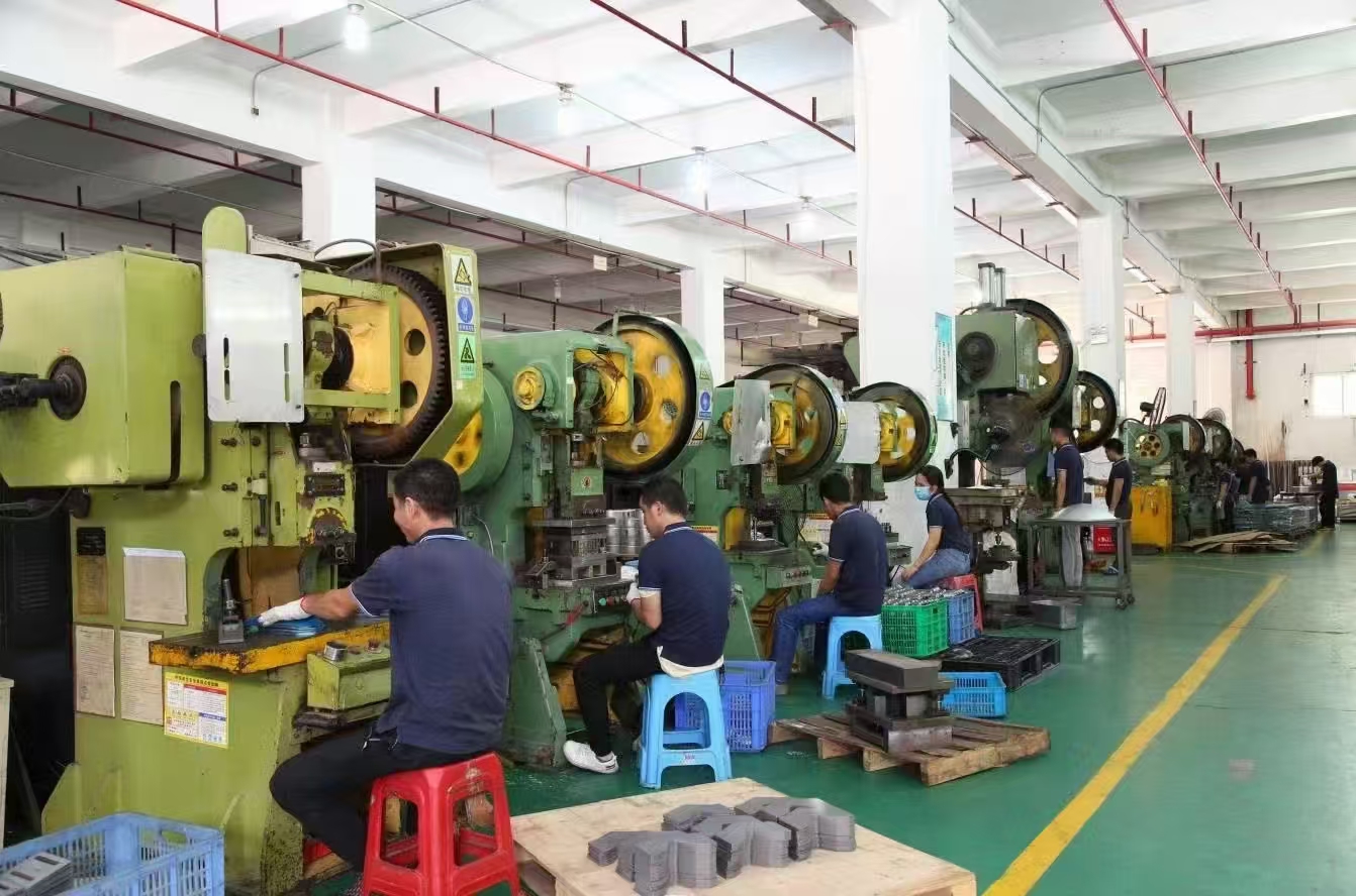 鹏丰精密-鸡蛋拉伸模具